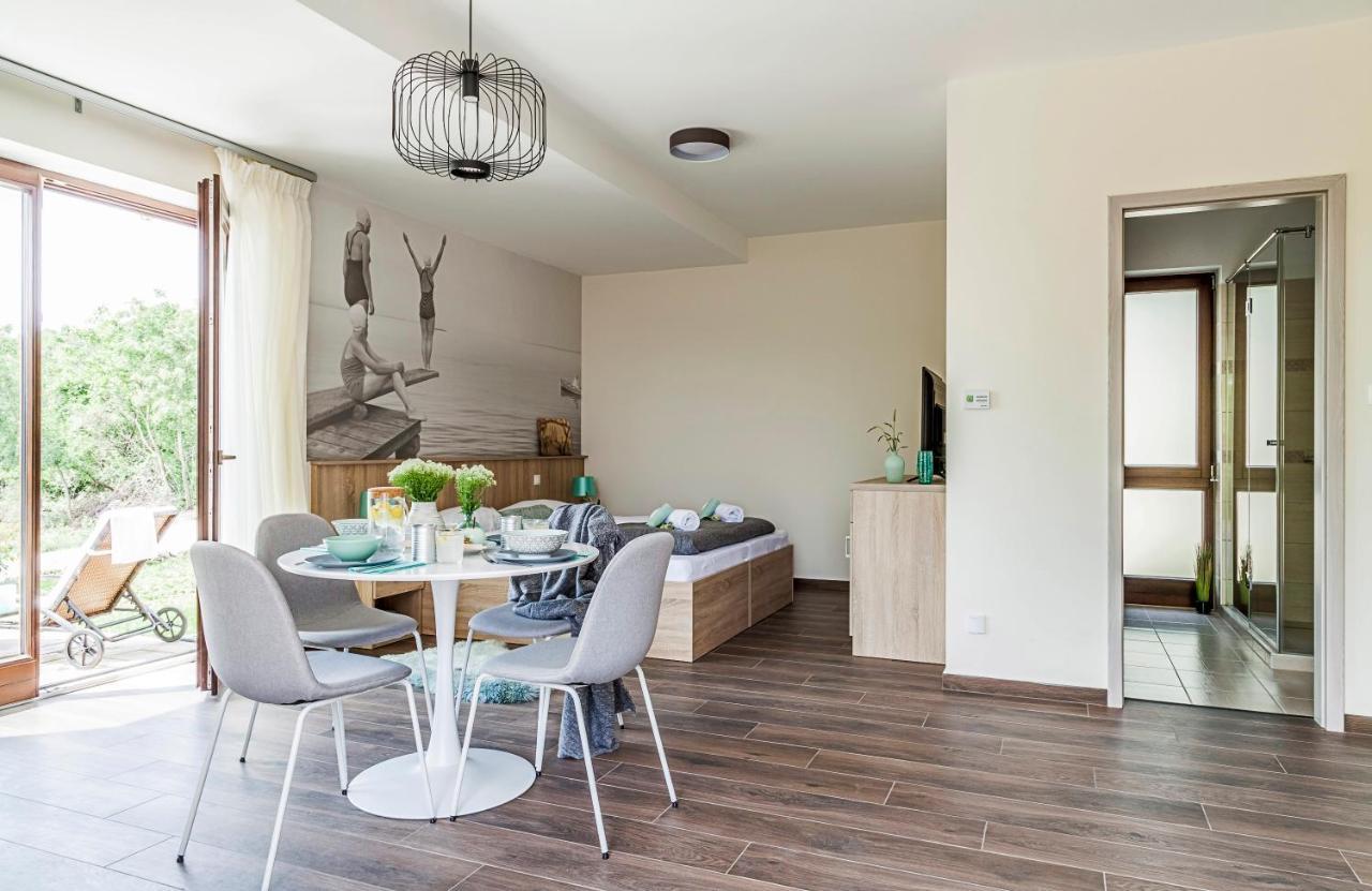 Pilger Apartments ตีฮานี ภายนอก รูปภาพ